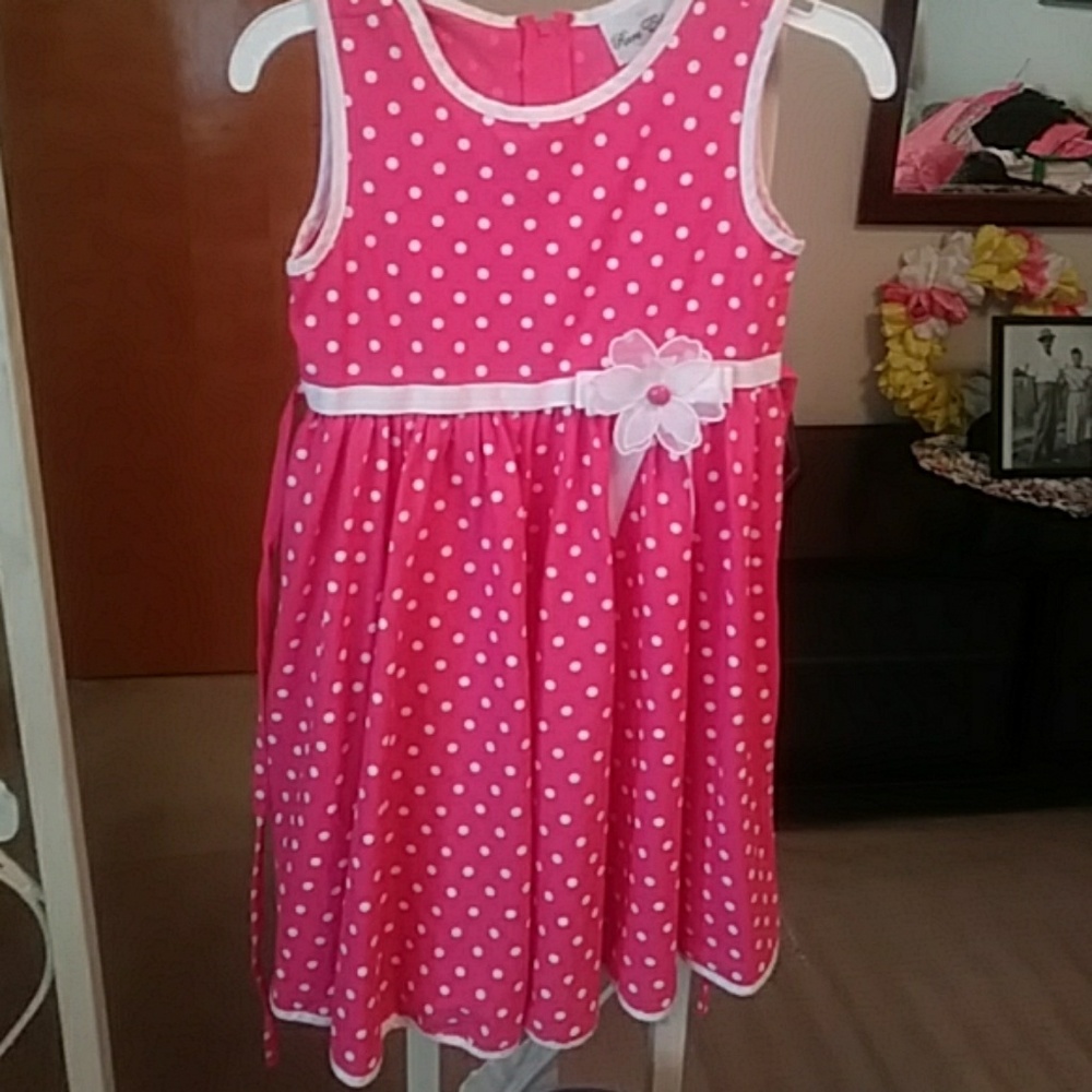 Dress - Picture 2 of 2